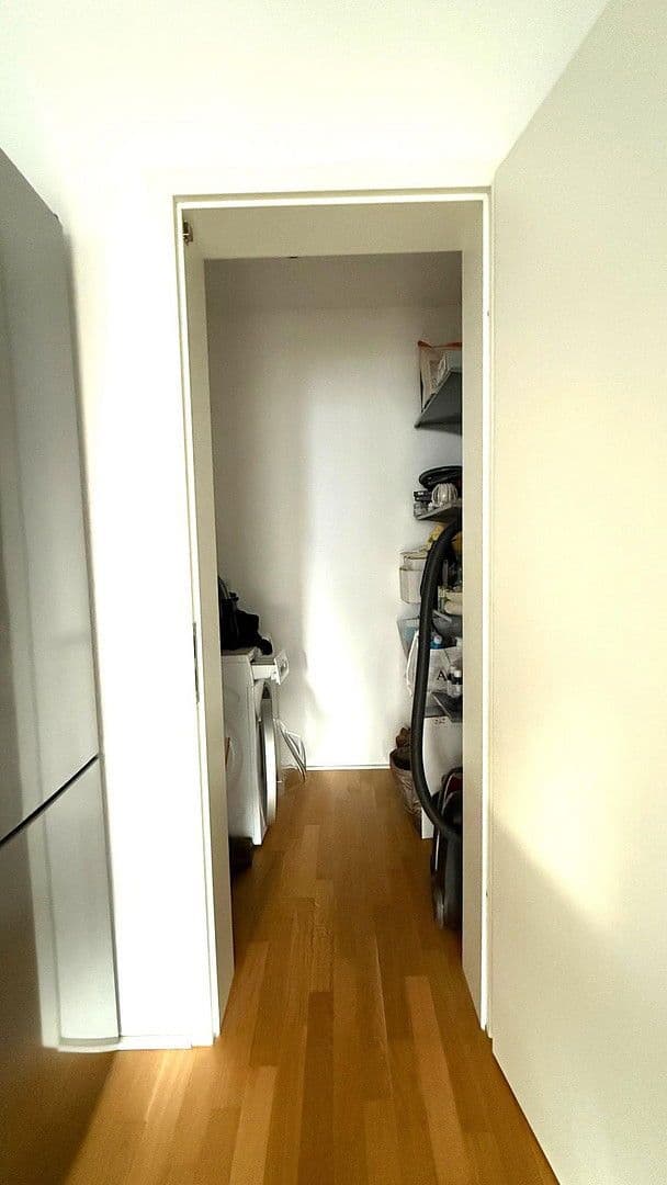 Predaj bytu 4-izbový 100 m², Rödelheimer Bahnweg 24, Frankfurt am Main, Hesensko Predaj bytu 4-izbový 100 m², Rödelheimer Bahnweg 24, Frankfurt am Main, Hesensko