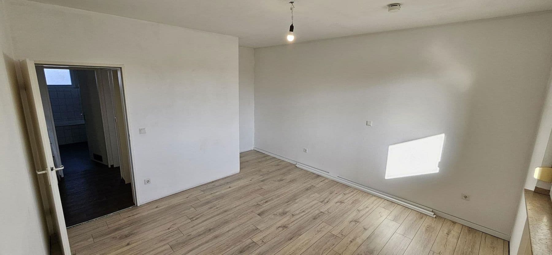 Prenájom bytu 3-izbový 82 m², Sachsenstraße 176, Recklinghausen, Severné Porýnie - Westfálsko Prenájom bytu 3-izbový 82 m², Sachsenstraße 176, Recklinghausen, Severné Porýnie - Westfálsko
