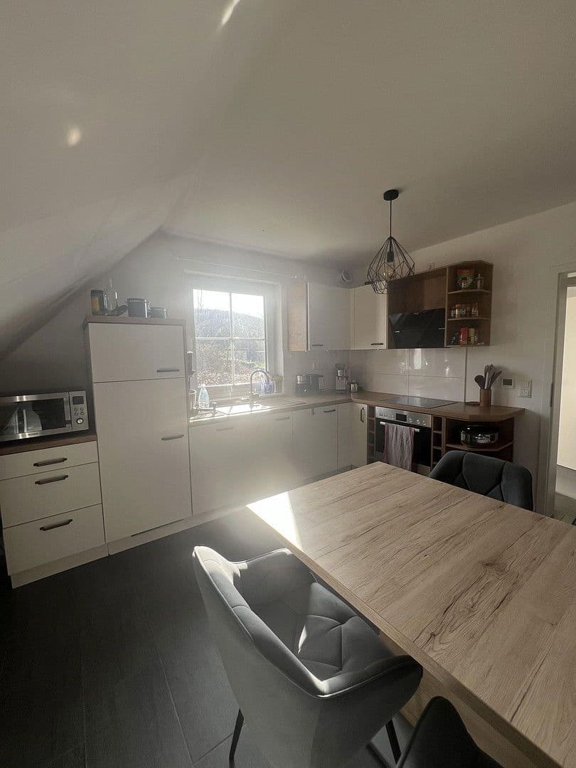 Prenájom bytu 3-izbový 75 m², Detmold, Severné Porýnie - Westfálsko Prenájom bytu 3-izbový 75 m², Detmold, Severné Porýnie - Westfálsko