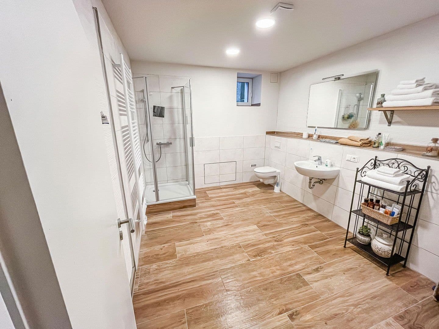 Prenájom kancelárie 86 m², Mötzlicherstrasse 3, Halle, Sasko-Anhaltsko Prenájom kancelárie 86 m², Mötzlicherstrasse 3, Halle, Sasko-Anhaltsko