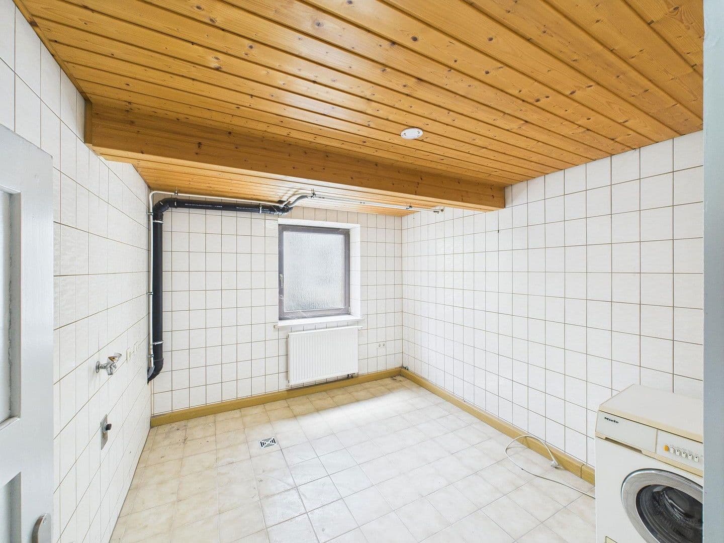 Prenájom domu 280 m², pozemek 200 m², Marktplatz 17, Baunach, Bavorsko Prenájom domu 280 m², pozemek 200 m², Marktplatz 17, Baunach, Bavorsko