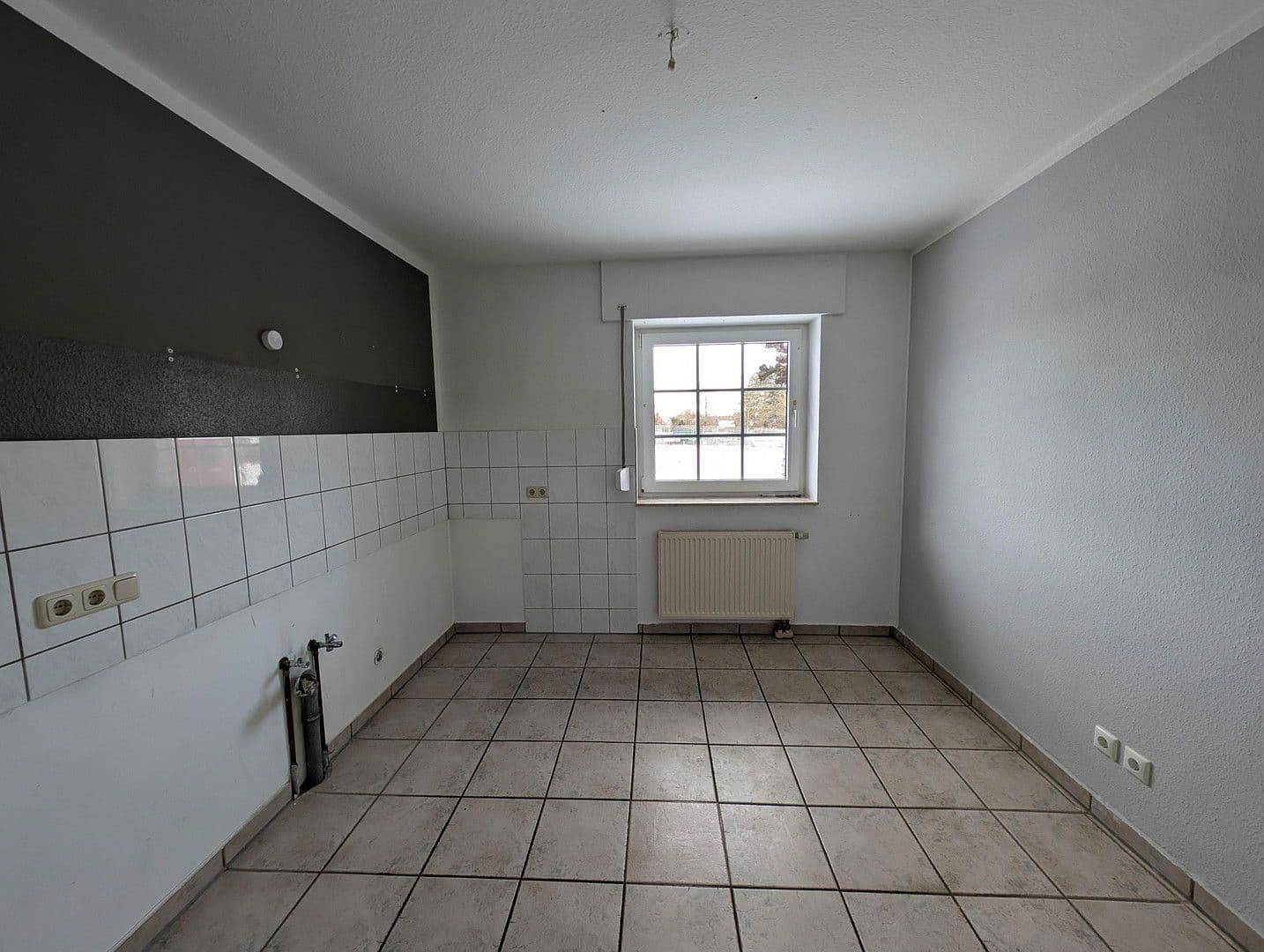 Prenájom domu 151 m², pozemek 344 m², Erftstadt, Severné Porýnie - Westfálsko Prenájom domu 151 m², pozemek 344 m², Erftstadt, Severné Porýnie - Westfálsko