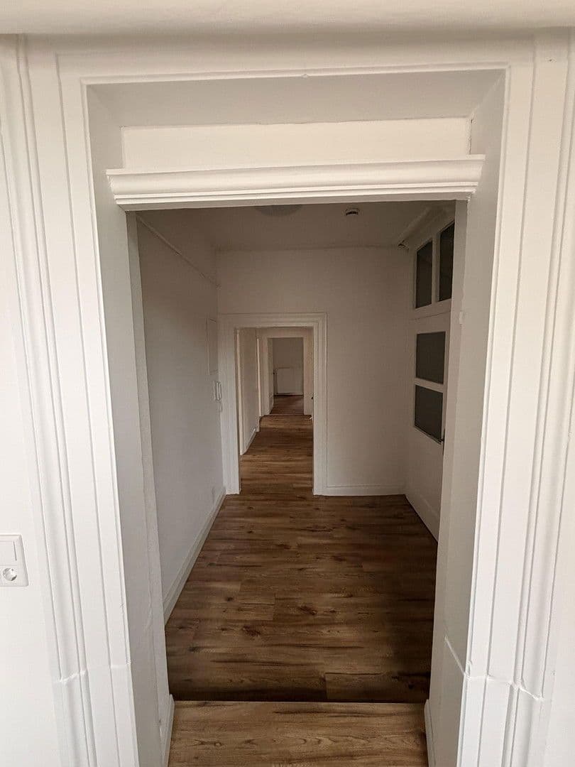 Prenájom bytu 5-izbový 138 m², Bahnhofstraße 18, Neustadt an der Aisch, Bavorsko Prenájom bytu 5-izbový 138 m², Bahnhofstraße 18, Neustadt an der Aisch, Bavorsko