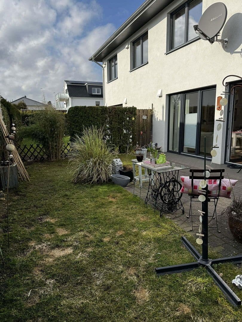 Predaj domu 130 m², pozemek 350 m², Bad Bramstedt, Šlezvicko-Holštajnsko Predaj domu 130 m², pozemek 350 m², Bad Bramstedt, Šlezvicko-Holštajnsko