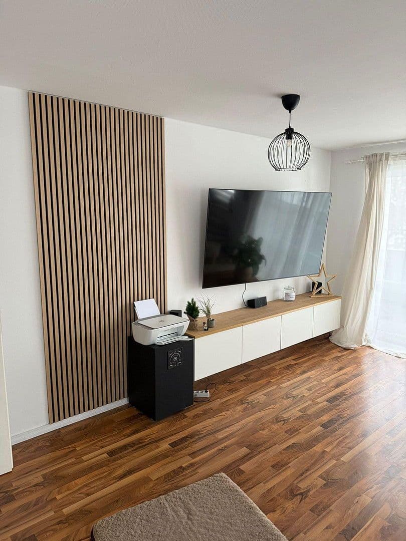 Prenájom bytu 3-izbový 94 m², Heinersdorfer Straße 48, Bernau, Brandenbursko Prenájom bytu 3-izbový 94 m², Heinersdorfer Straße 48, Bernau, Brandenbursko