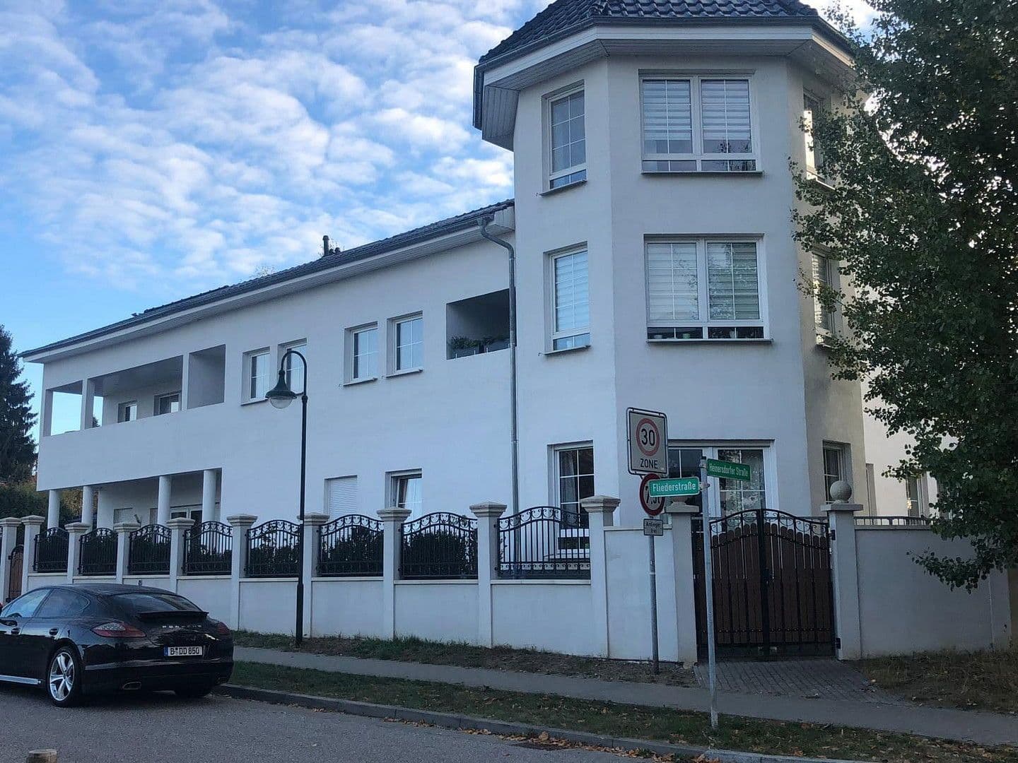 Prenájom bytu 3-izbový 94 m², Heinersdorfer Straße 48, Bernau, Brandenbursko Prenájom bytu 3-izbový 94 m², Heinersdorfer Straße 48, Bernau, Brandenbursko