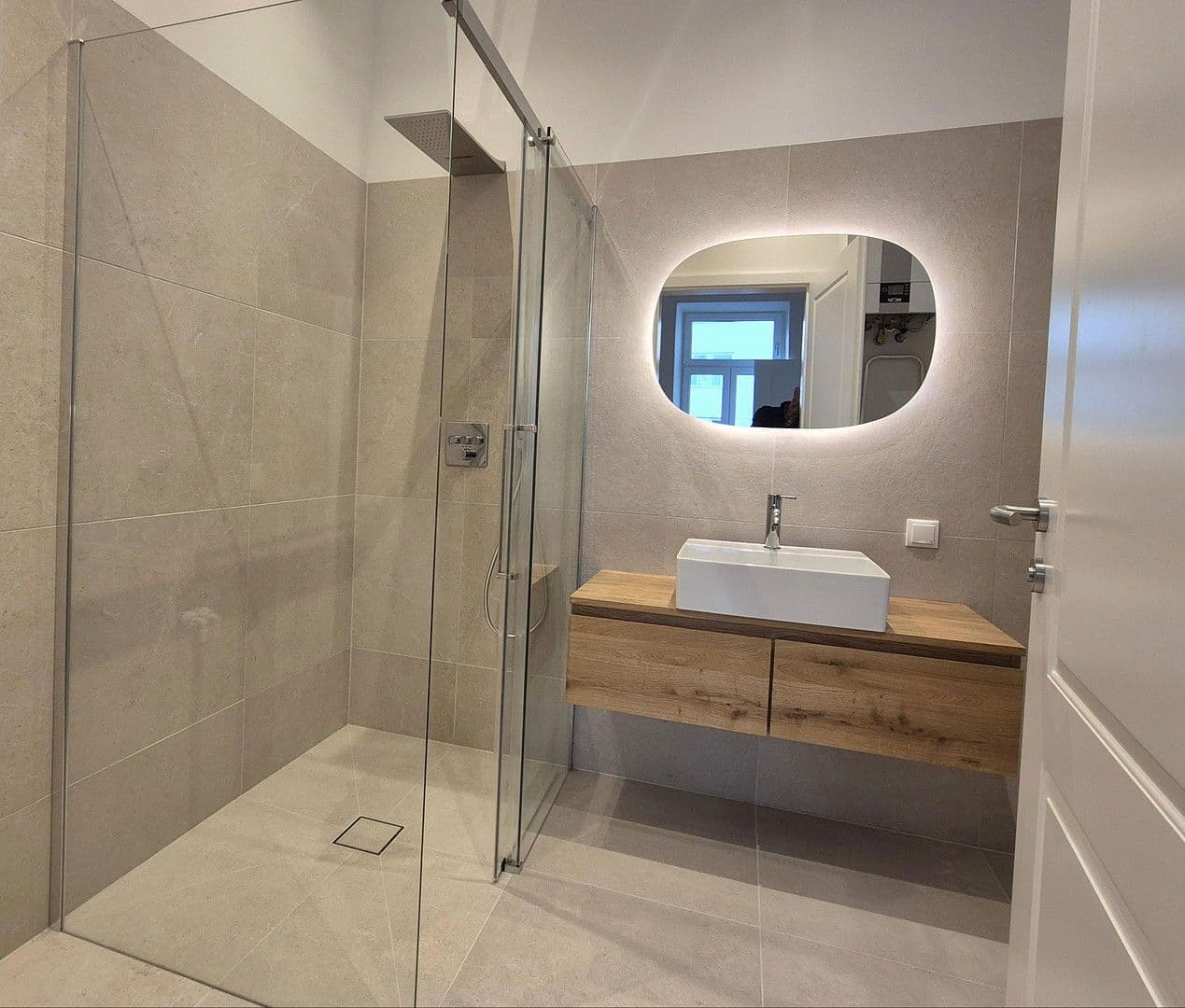 Predaj bytu 2-izbový 61 m², Wien, Viedeň Predaj bytu 2-izbový 61 m², Wien, Viedeň