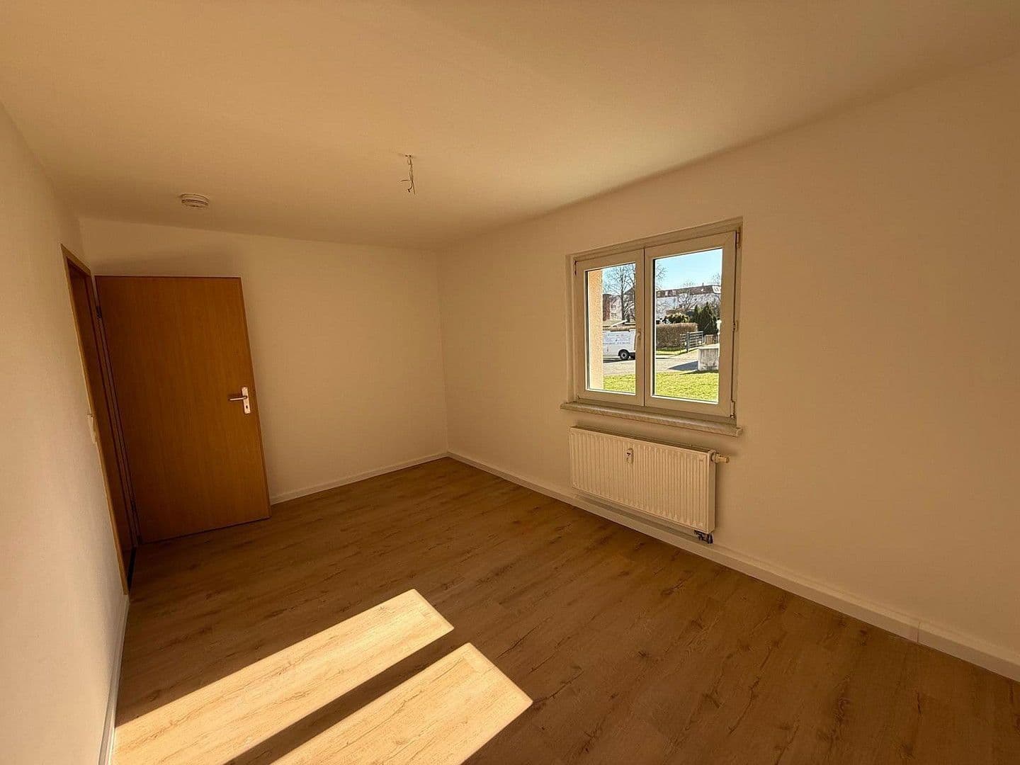 Prenájom bytu 3-izbový 66 m², Uhlandstraße 1, Zwenkau, Sasko Prenájom bytu 3-izbový 66 m², Uhlandstraße 1, Zwenkau, Sasko