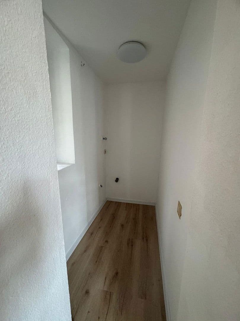Prenájom bytu 2-izbový 50 m², Josefstr. 30, Gelsenkirchen, Severné Porýnie - Westfálsko Prenájom bytu 2-izbový 50 m², Josefstr. 30, Gelsenkirchen, Severné Porýnie - Westfálsko