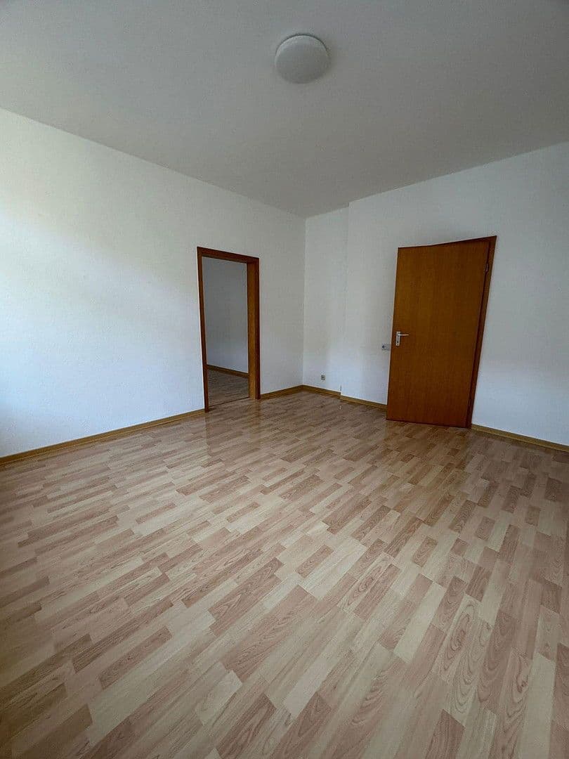 Prenájom bytu 4-izbový 103 m², Josefstr. 30, Gelsenkirchen, Severné Porýnie - Westfálsko Prenájom bytu 4-izbový 103 m², Josefstr. 30, Gelsenkirchen, Severné Porýnie - Westfálsko