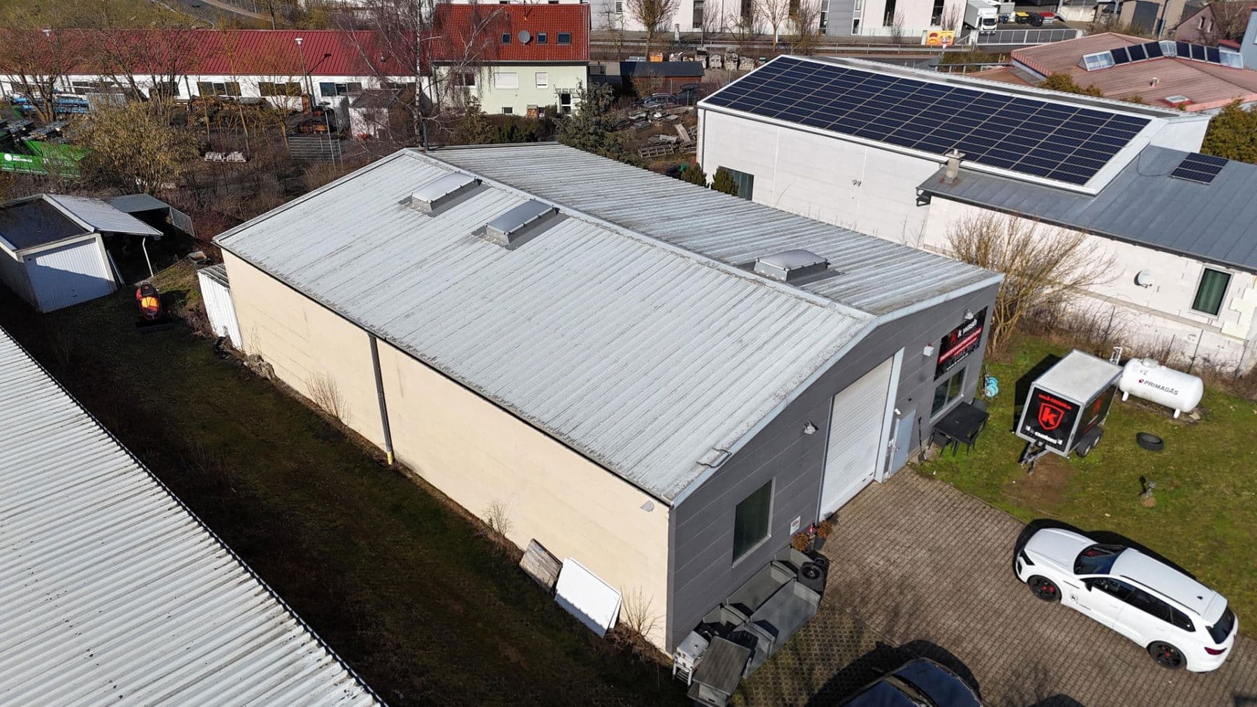 Predaj nebytového priestoru 1.500 m², Estenfeld, Bavorsko Predaj nebytového priestoru 1.500 m², Estenfeld, Bavorsko