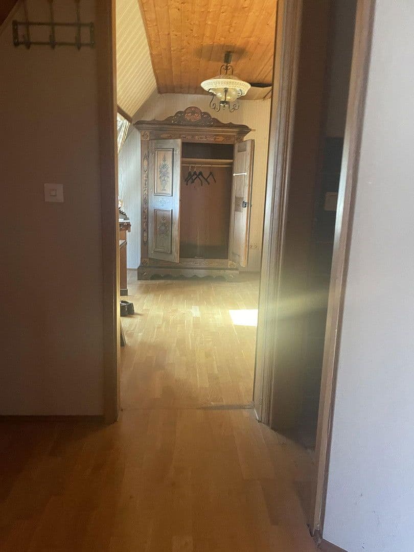 Predaj domu 170 m², pozemek 684 m², Frankfurt, Hesensko Predaj domu 170 m², pozemek 684 m², Frankfurt, Hesensko