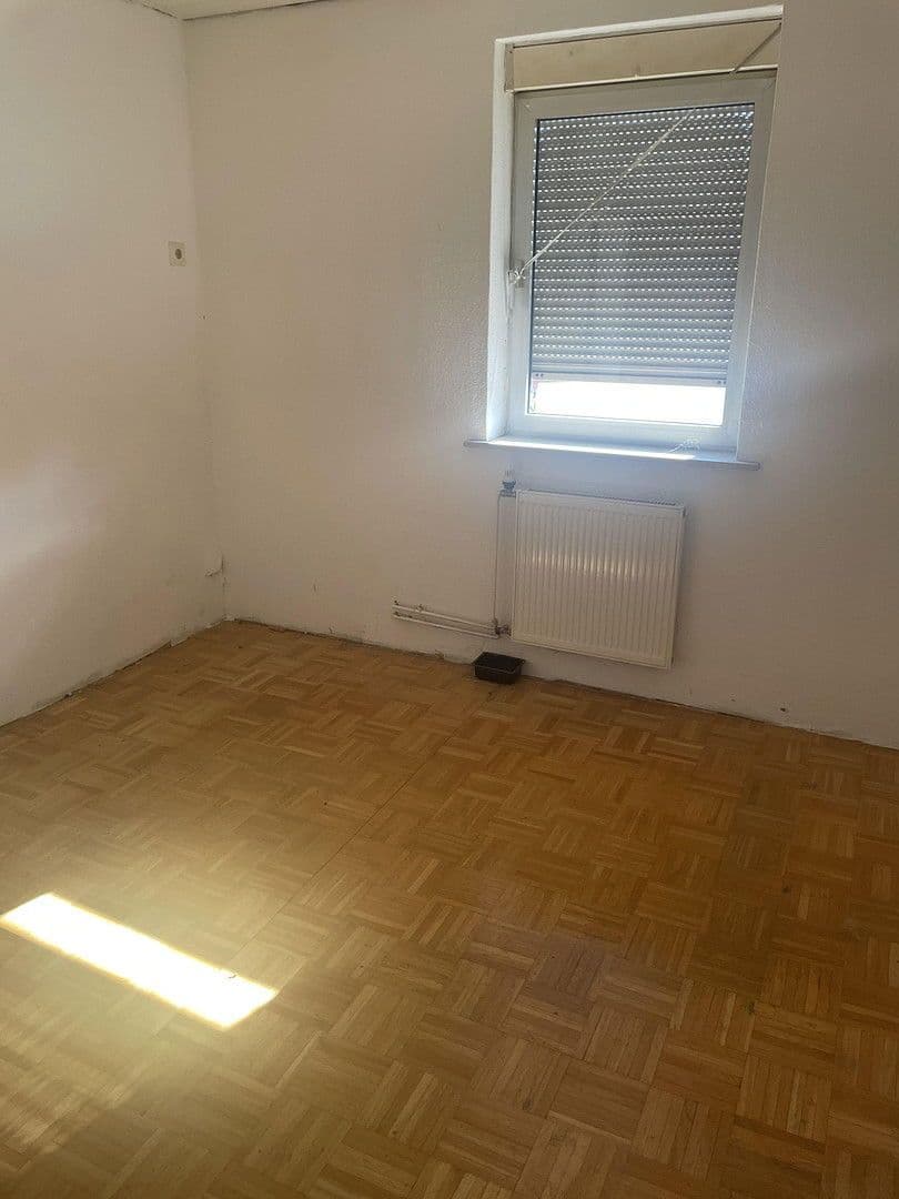 Predaj domu 170 m², pozemek 684 m², Frankfurt, Hesensko Predaj domu 170 m², pozemek 684 m², Frankfurt, Hesensko