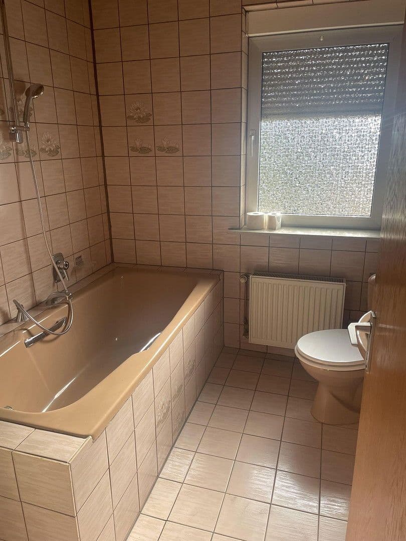 Predaj domu 170 m², pozemek 684 m², Frankfurt, Hesensko Predaj domu 170 m², pozemek 684 m², Frankfurt, Hesensko