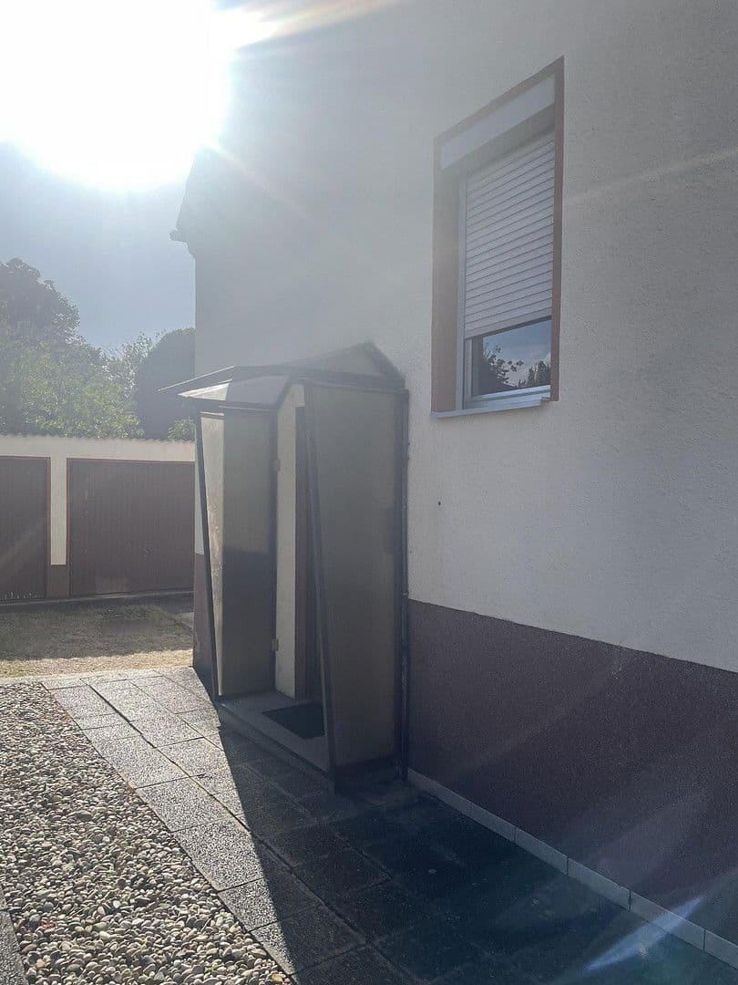 Predaj domu 170 m², pozemek 684 m², Frankfurt, Hesensko Predaj domu 170 m², pozemek 684 m², Frankfurt, Hesensko