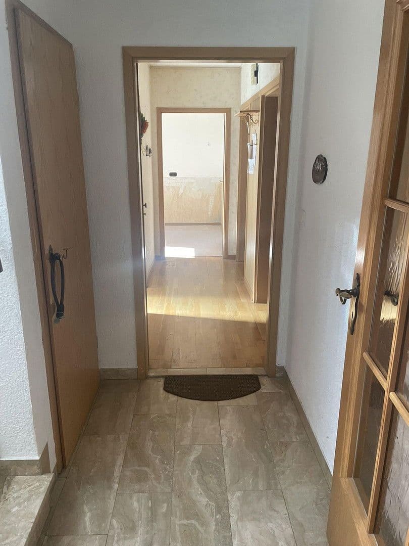 Predaj domu 170 m², pozemek 684 m², Frankfurt, Hesensko Predaj domu 170 m², pozemek 684 m², Frankfurt, Hesensko