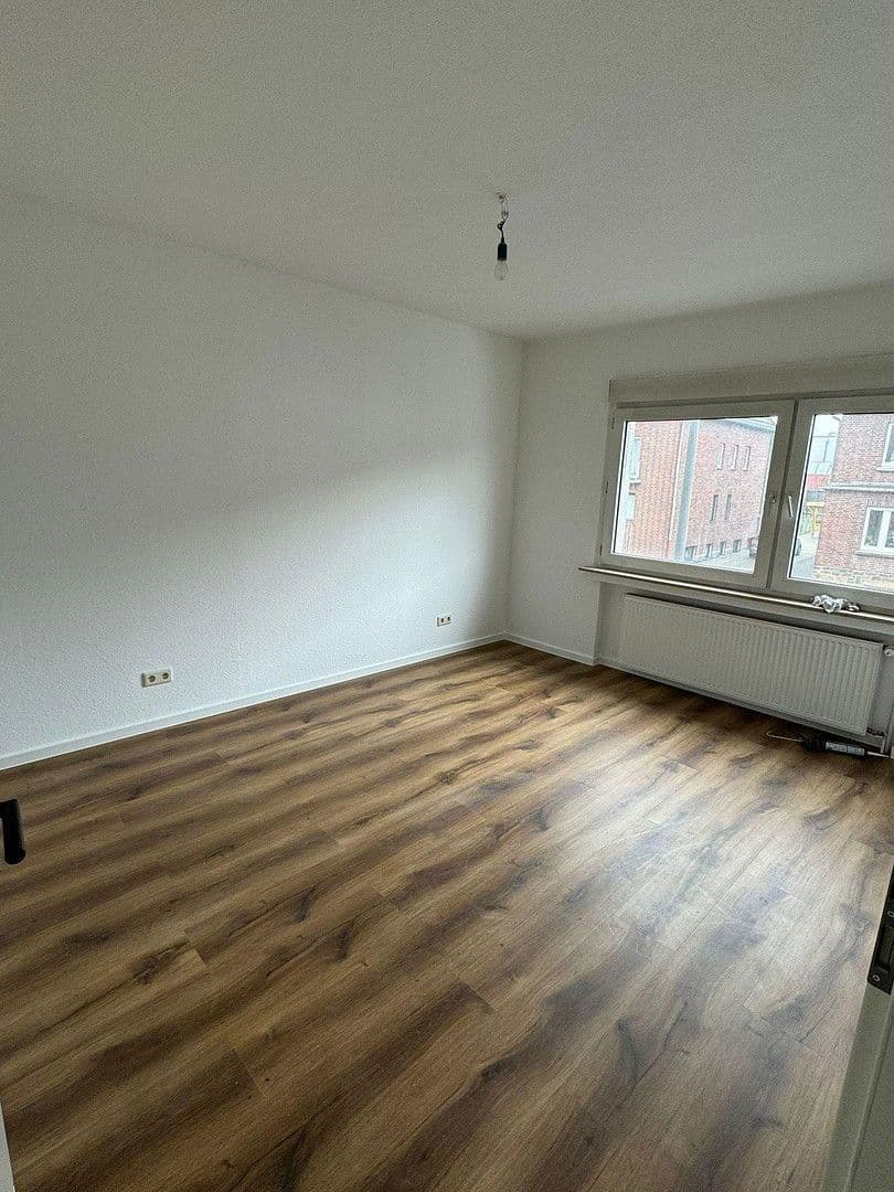 Prenájom bytu 3-izbový 68 m², Hohenzollern Str. 37, Recklinghausen, Severné Porýnie - Westfálsko Prenájom bytu 3-izbový 68 m², Hohenzollern Str. 37, Recklinghausen, Severné Porýnie - Westfálsko