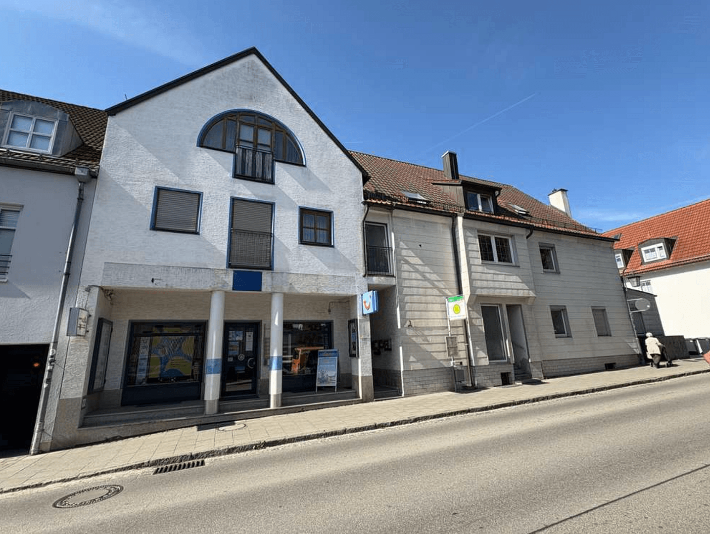 Prenájom domu 355 m², pozemek 220 m², Kellerstr 3, Pfaffenhofen, Bavorsko Prenájom domu 355 m², pozemek 220 m², Kellerstr 3, Pfaffenhofen, Bavorsko