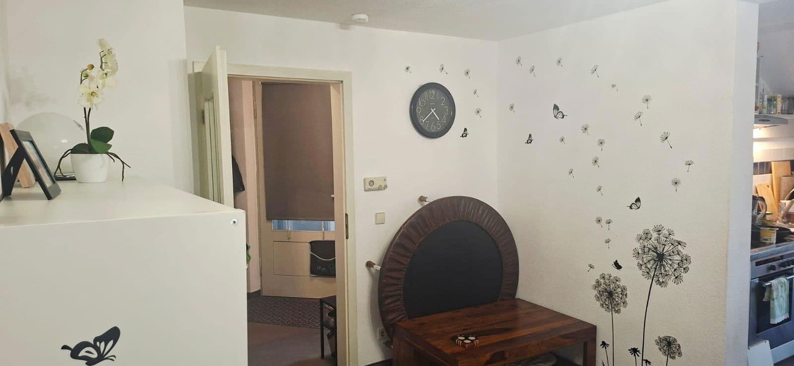 Prenájom bytu 3-izbový 70 m², Neckarstr. 150, Stuttgart, Bádensko-Wurttembersko Prenájom bytu 3-izbový 70 m², Neckarstr. 150, Stuttgart, Bádensko-Wurttembersko