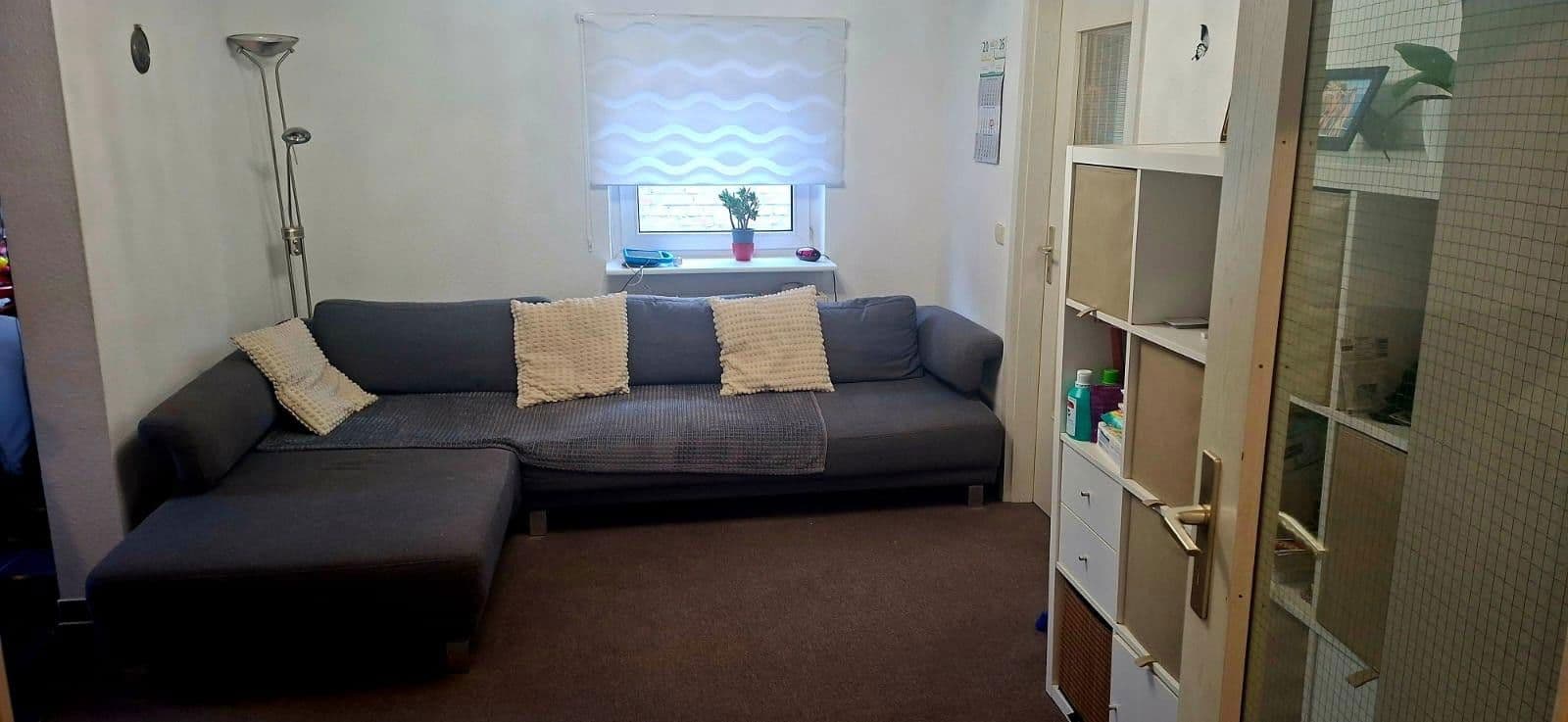 Prenájom bytu 3-izbový 70 m², Neckarstr. 150, Stuttgart, Bádensko-Wurttembersko Prenájom bytu 3-izbový 70 m², Neckarstr. 150, Stuttgart, Bádensko-Wurttembersko