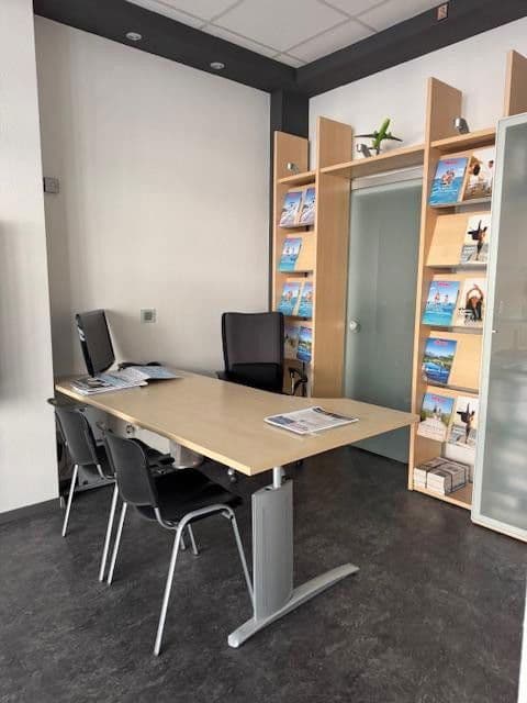 Predaj kancelárie 32 m², Marie-Bernays-Platz, Mannheim, Bádensko-Wurttembersko Predaj kancelárie 32 m², Marie-Bernays-Platz, Mannheim, Bádensko-Wurttembersko