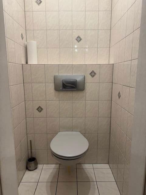 Predaj kancelárie 32 m², Marie-Bernays-Platz, Mannheim, Bádensko-Wurttembersko Predaj kancelárie 32 m², Marie-Bernays-Platz, Mannheim, Bádensko-Wurttembersko