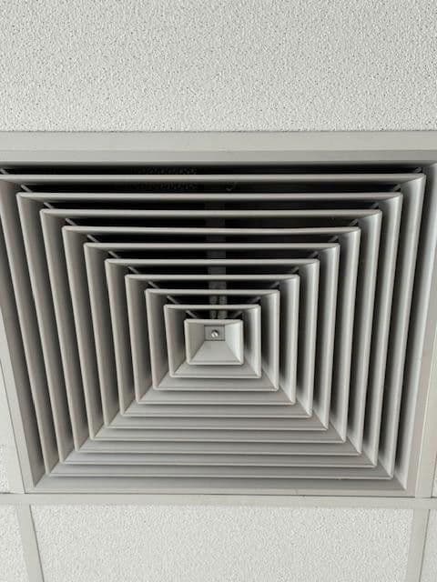 Predaj kancelárie 32 m², Marie-Bernays-Platz, Mannheim, Bádensko-Wurttembersko Predaj kancelárie 32 m², Marie-Bernays-Platz, Mannheim, Bádensko-Wurttembersko