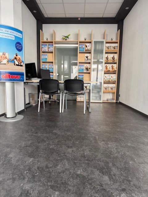 Predaj kancelárie 32 m², Marie-Bernays-Platz, Mannheim, Bádensko-Wurttembersko Predaj kancelárie 32 m², Marie-Bernays-Platz, Mannheim, Bádensko-Wurttembersko