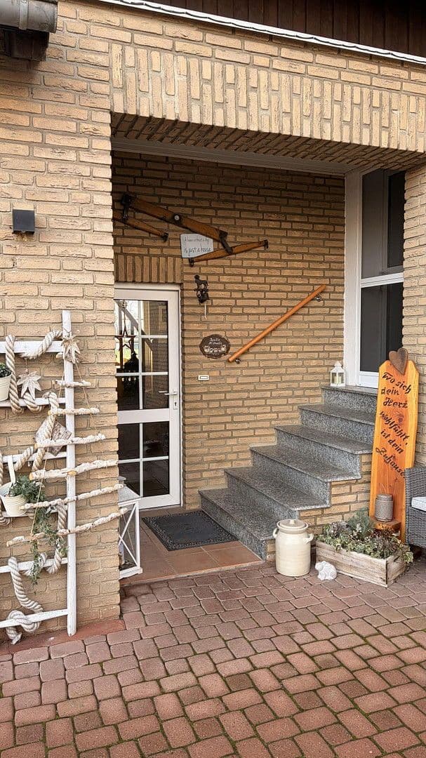 Predaj domu 310 m², pozemek 2.538 m², Maschweg 22, Hille, Severné Porýnie - Westfálsko Predaj domu 310 m², pozemek 2.538 m², Maschweg 22, Hille, Severné Porýnie - Westfálsko