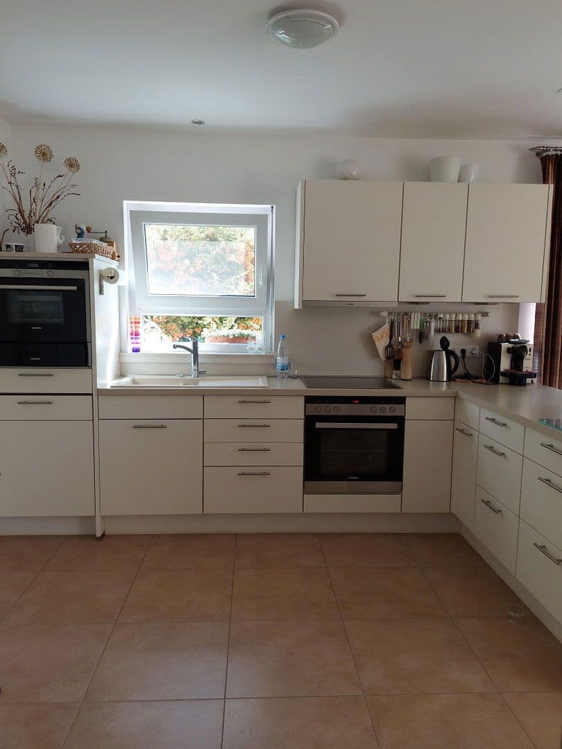 Predaj domu 132 m², pozemek 549 m², Bad Kreuznach, Porýnie-Falcko Predaj domu 132 m², pozemek 549 m², Bad Kreuznach, Porýnie-Falcko