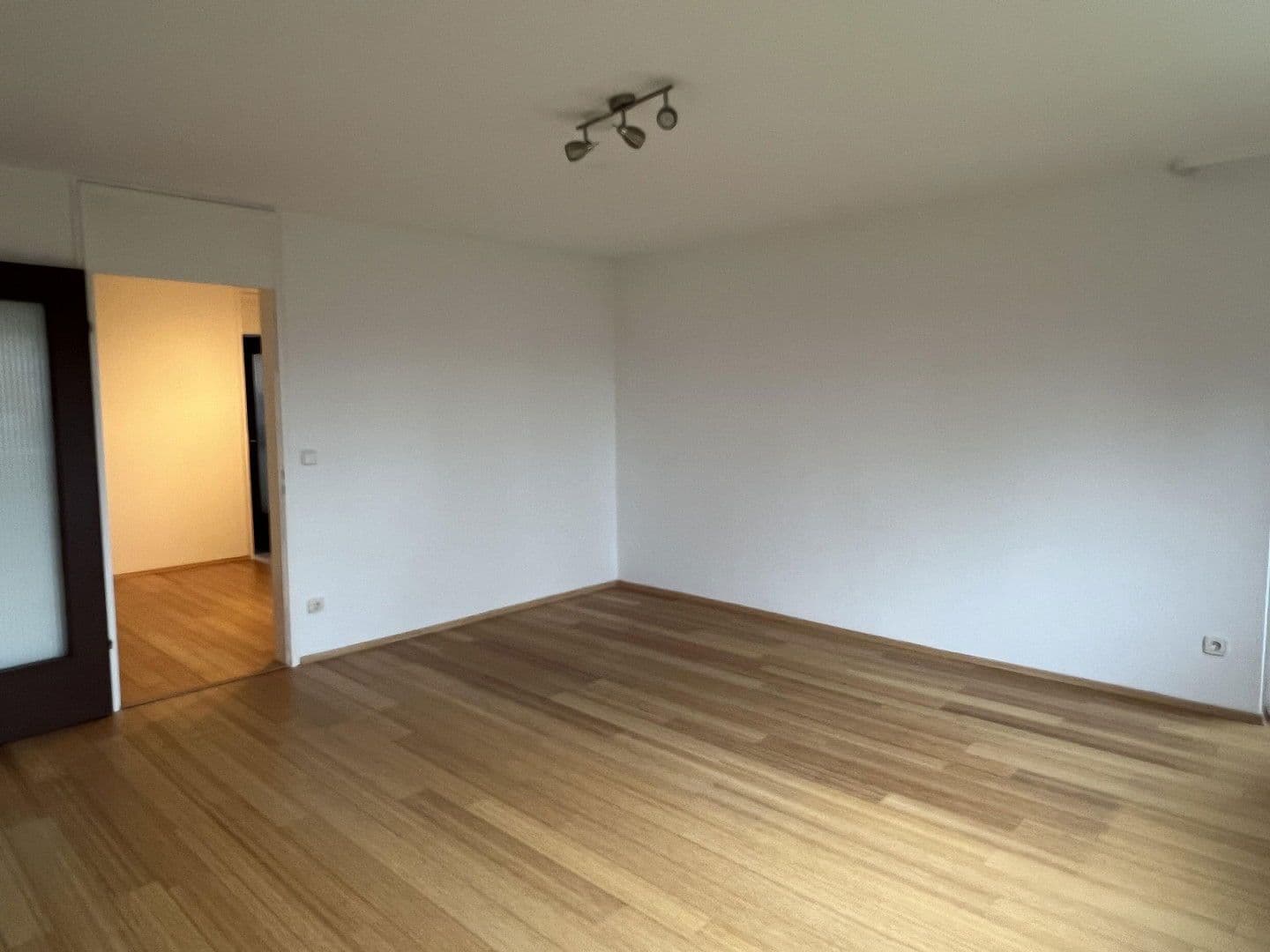 Predaj bytu 3-izbový 76 m², Widmaierstr. 150, Stuttgart, Bádensko-Wurttembersko Predaj bytu 3-izbový 76 m², Widmaierstr. 150, Stuttgart, Bádensko-Wurttembersko