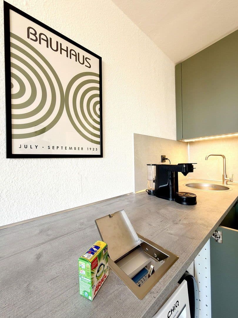 Prenájom bytu 1-izbový 25 m², Bochumer Straße 10, Köln Kalk, Severné Porýnie - Westfálsko Prenájom bytu 1-izbový 25 m², Bochumer Straße 10, Köln Kalk, Severné Porýnie - Westfálsko