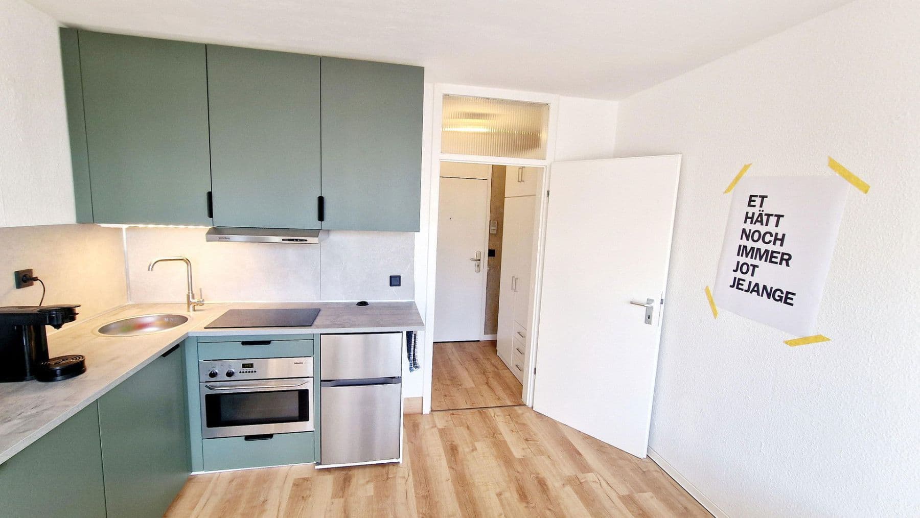 Prenájom bytu 1-izbový 25 m², Bochumer Straße 10, Köln Kalk, Severné Porýnie - Westfálsko Prenájom bytu 1-izbový 25 m², Bochumer Straße 10, Köln Kalk, Severné Porýnie - Westfálsko