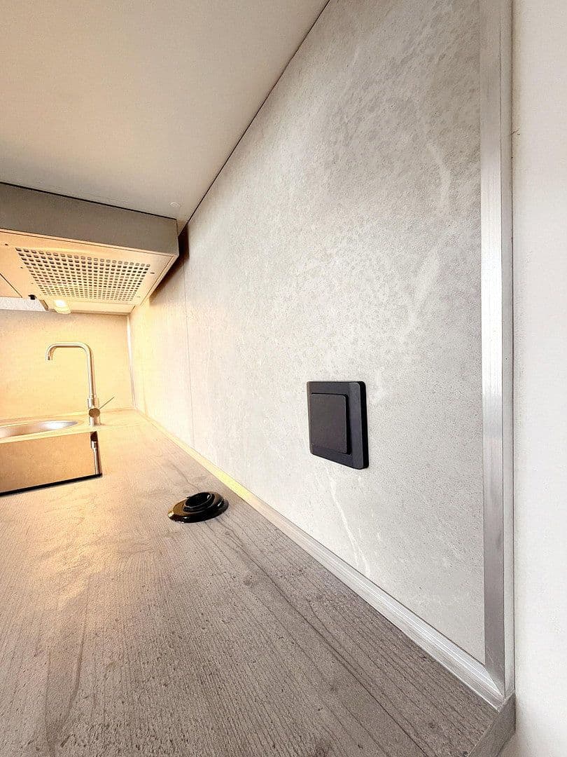 Prenájom bytu 1-izbový 25 m², Bochumer Straße 10, Köln Kalk, Severné Porýnie - Westfálsko Prenájom bytu 1-izbový 25 m², Bochumer Straße 10, Köln Kalk, Severné Porýnie - Westfálsko