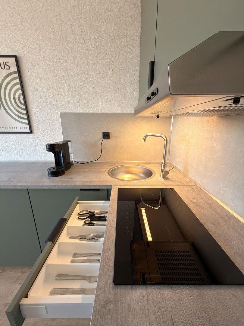 Prenájom bytu 1-izbový 25 m², Bochumer Straße 10, Köln Kalk, Severné Porýnie - Westfálsko Prenájom bytu 1-izbový 25 m², Bochumer Straße 10, Köln Kalk, Severné Porýnie - Westfálsko