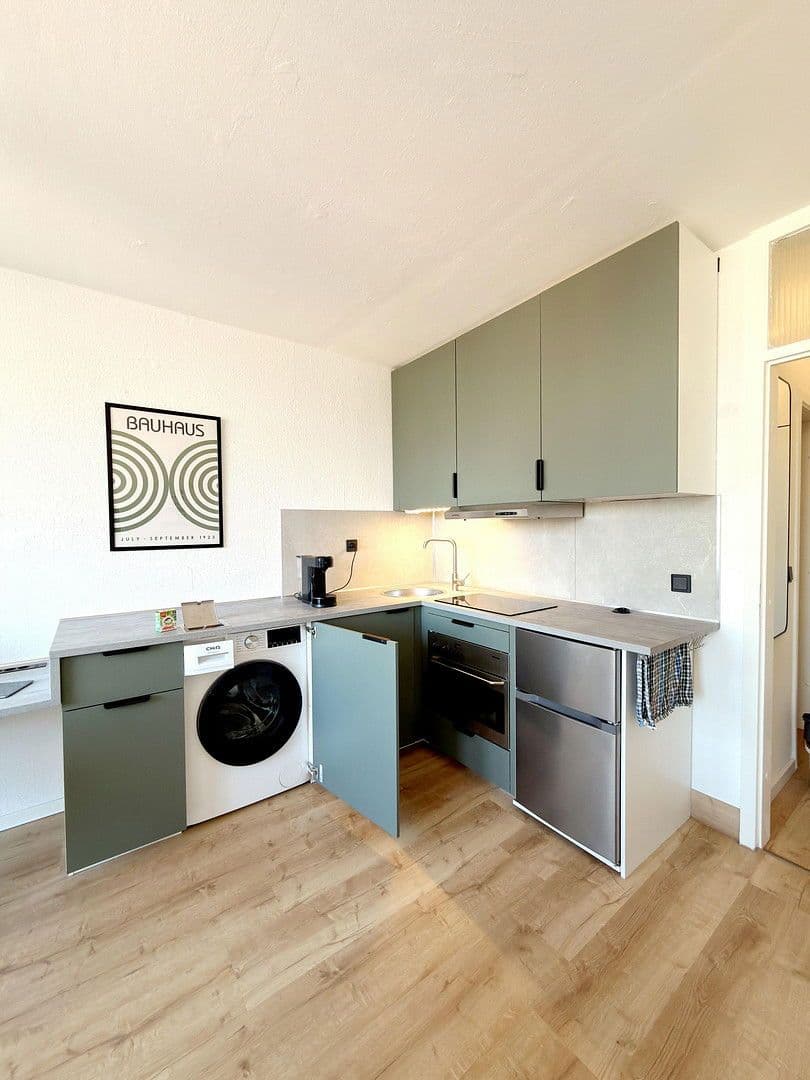 Prenájom bytu 1-izbový 25 m², Bochumer Straße 10, Köln Kalk, Severné Porýnie - Westfálsko Prenájom bytu 1-izbový 25 m², Bochumer Straße 10, Köln Kalk, Severné Porýnie - Westfálsko