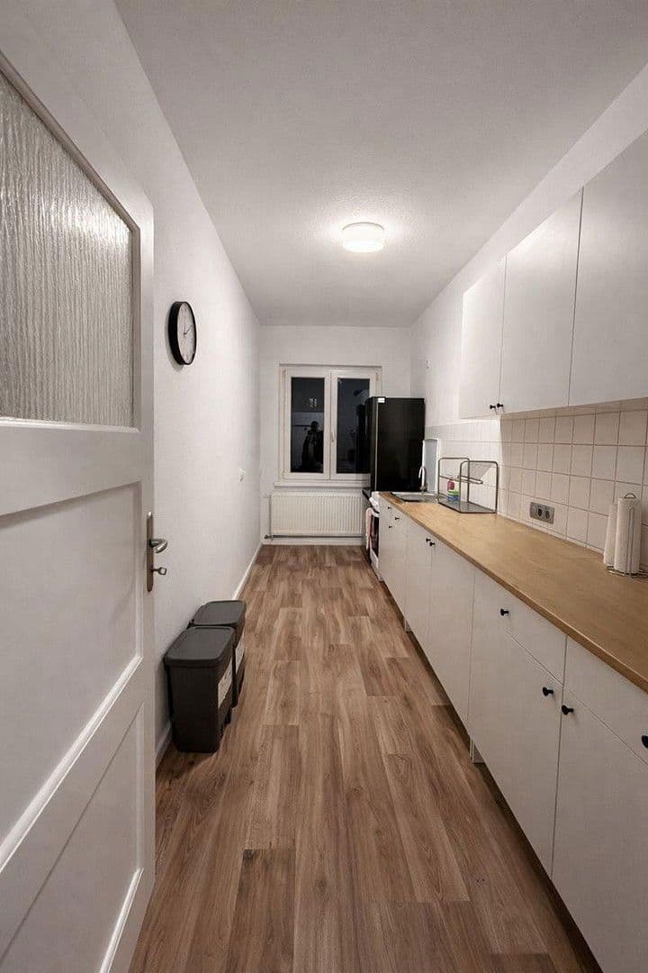 Prenájom bytu 1-izbový 16 m², Gehsener Straße 33, Berlin Köpenick, Berlín Prenájom bytu 1-izbový 16 m², Gehsener Straße 33, Berlin Köpenick, Berlín