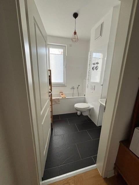 Prenájom bytu 3-izbový 97 m², Max-Planck-Str. 13, Potsdam, Brandenbursko Prenájom bytu 3-izbový 97 m², Max-Planck-Str. 13, Potsdam, Brandenbursko