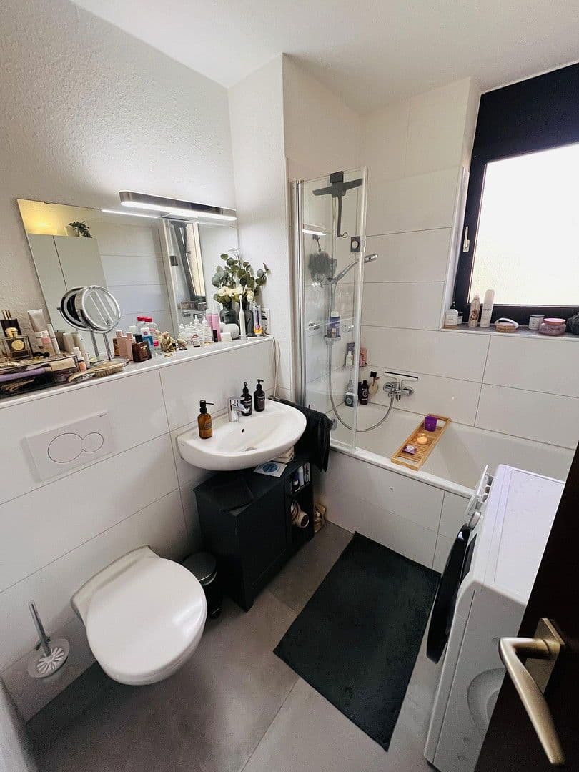 Prenájom bytu 2-izbový 49 m², Leibnizstraße 63, Erkrath, Severné Porýnie - Westfálsko Prenájom bytu 2-izbový 49 m², Leibnizstraße 63, Erkrath, Severné Porýnie - Westfálsko