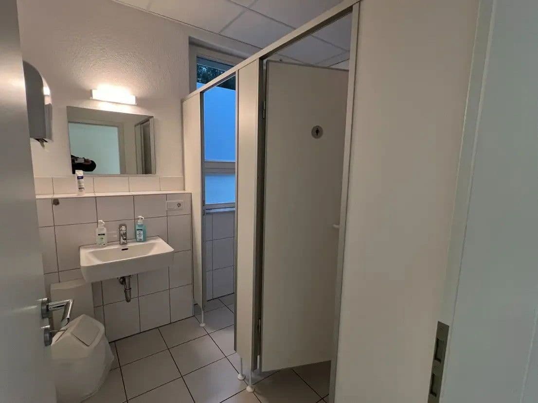 Prenájom kancelárie 187 m², Warburger Straße 99, Paderborn, Severné Porýnie - Westfálsko Prenájom kancelárie 187 m², Warburger Straße 99, Paderborn, Severné Porýnie - Westfálsko