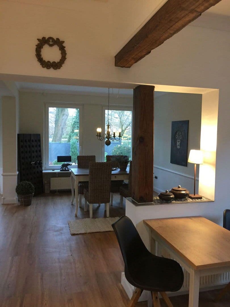 Predaj domu 329 m², pozemek 1.254 m², Glückstadt, Šlezvicko-Holštajnsko Predaj domu 329 m², pozemek 1.254 m², Glückstadt, Šlezvicko-Holštajnsko