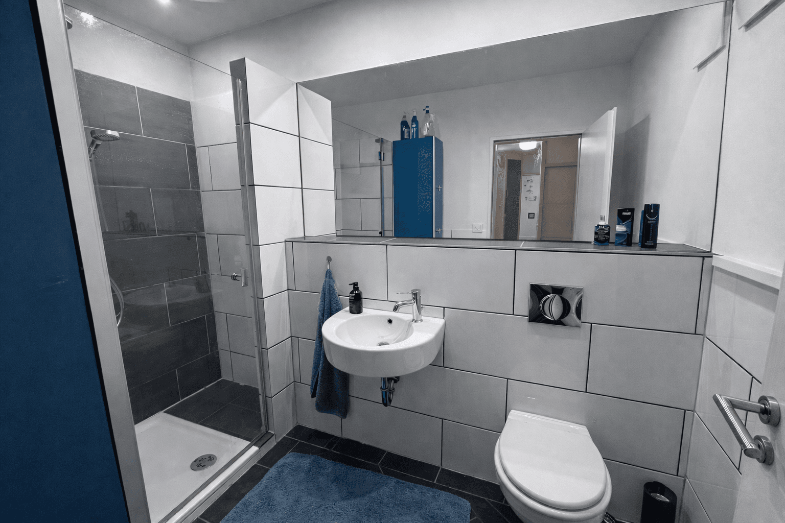 Predaj bytu 2-izbový 77 m², Bremen, Brémy Predaj bytu 2-izbový 77 m², Bremen, Brémy