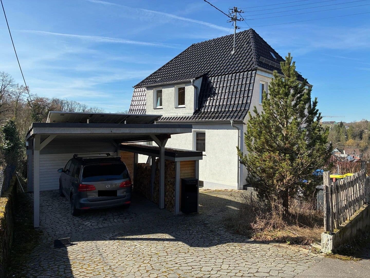 Predaj domu 165 m², pozemek 675 m², Backnang, Bádensko-Wurttembersko Predaj domu 165 m², pozemek 675 m², Backnang, Bádensko-Wurttembersko