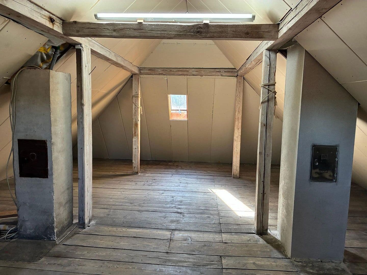 Predaj domu 165 m², pozemek 675 m², Backnang, Bádensko-Wurttembersko Predaj domu 165 m², pozemek 675 m², Backnang, Bádensko-Wurttembersko