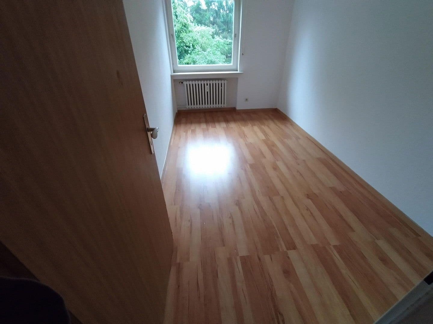 Prenájom bytu 4-izbový 106 m², Kuhstr. 11b, Wachtberg, Severné Porýnie - Westfálsko Prenájom bytu 4-izbový 106 m², Kuhstr. 11b, Wachtberg, Severné Porýnie - Westfálsko