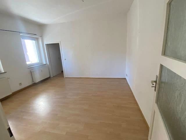 Prenájom bytu 2-izbový 59 m², Joliot-Curie-Str. 10, Gera, Durínsko Prenájom bytu 2-izbový 59 m², Joliot-Curie-Str. 10, Gera, Durínsko