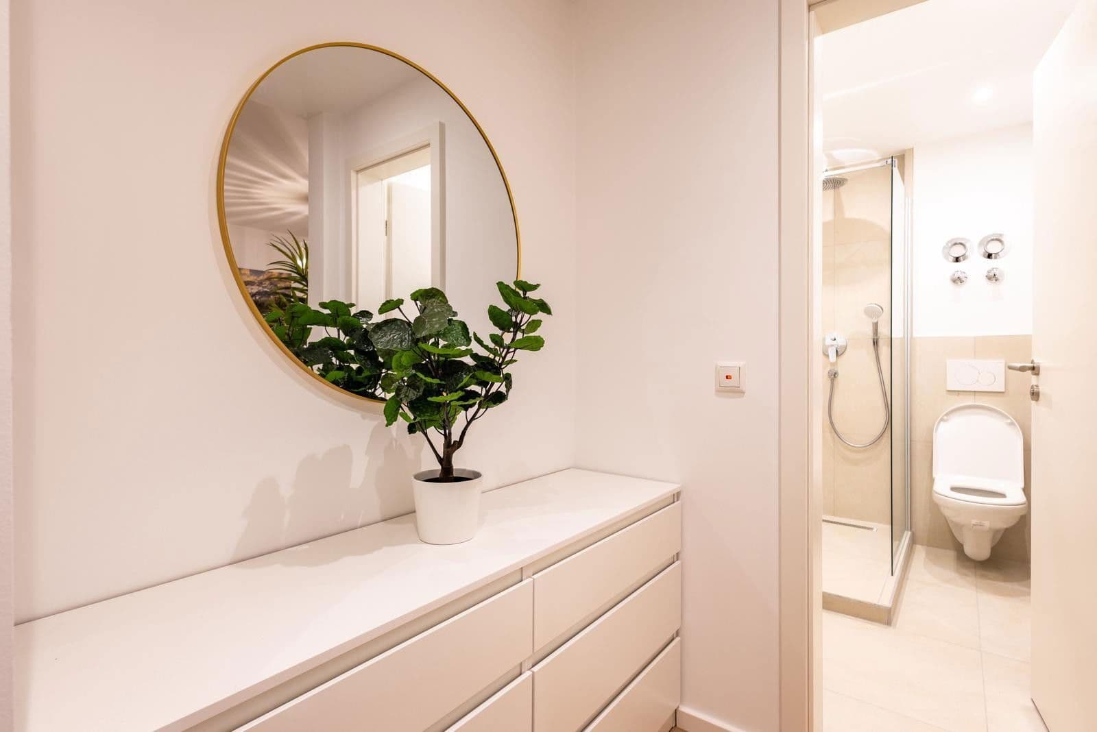 Prenájom bytu 1-izbový 30 m², Westendstraße 272, München, Bavorsko Prenájom bytu 1-izbový 30 m², Westendstraße 272, München, Bavorsko