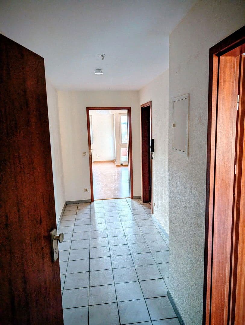 Prenájom bytu 2-izbový 64 m², Nürtingen, Bádensko-Wurttembersko Prenájom bytu 2-izbový 64 m², Nürtingen, Bádensko-Wurttembersko