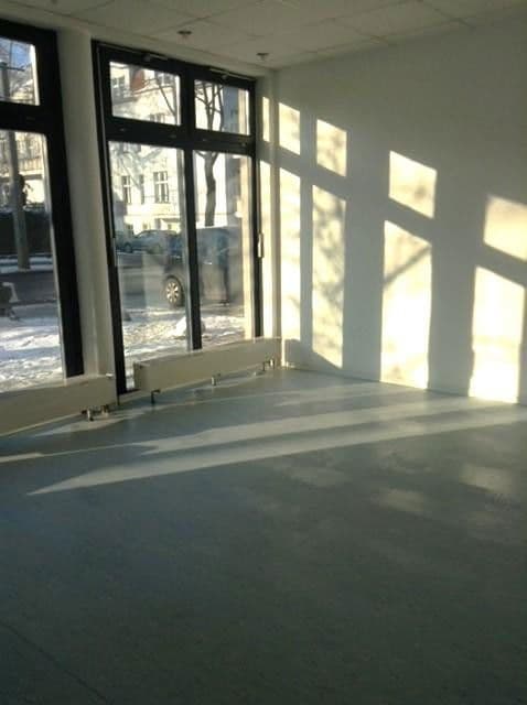 Predaj kancelárie 125 m², Berlin-Karlshorst, Berlín Predaj kancelárie 125 m², Berlin-Karlshorst, Berlín