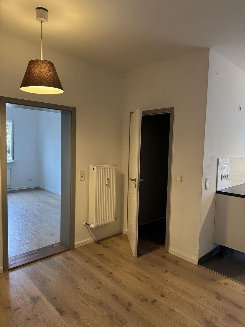 Predaj bytu 2-izbový 55 m², Ilmenauerstr., Berlin, Berlín Predaj bytu 2-izbový 55 m², Ilmenauerstr., Berlin, Berlín